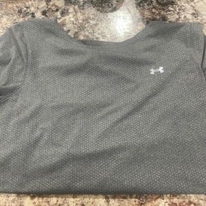 under armor short sleeve shirt